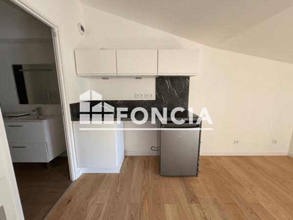 Location Studio 29.1 m² - Uzes 30700