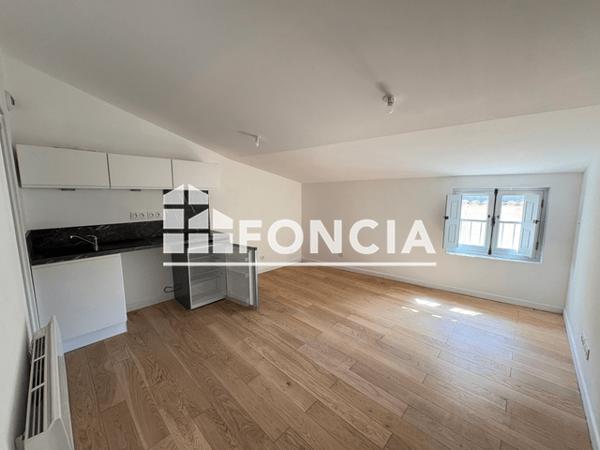 Location Studio 29.1 m² - Uzes 30700