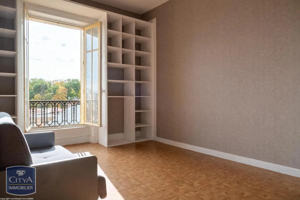 Appartement à louer 1 pièce 23.07m² Châtel-Guyon (63140)