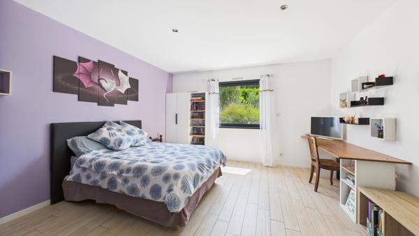 Maison 7 pièces - 232 m² Exclusivité efficity