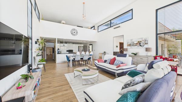 Maison 7 pièces - 232 m² Exclusivité efficity