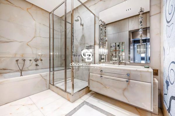 Appartement 6 pièces à vendre Paris 16ème - 75016 / Réf: 21901-DB