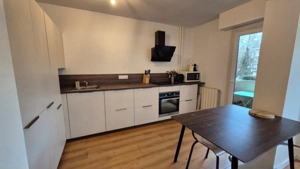 Appartement 3 pièces entièrement rénové