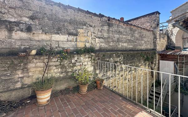 Appartement à vendre    4 pièces • 94 m2 Avignon