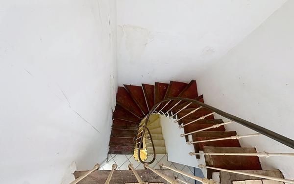 Appartement à vendre    4 pièces • 94 m2 Avignon