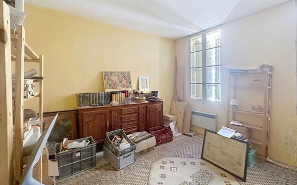 Appartement à vendre    4 pièces • 94 m2 Avignon
