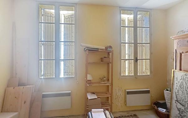 Appartement à vendre    4 pièces • 94 m2 Avignon