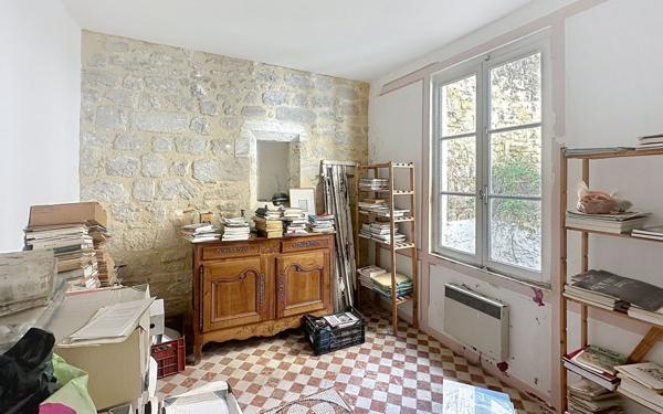 Appartement à vendre    4 pièces • 94 m2 Avignon