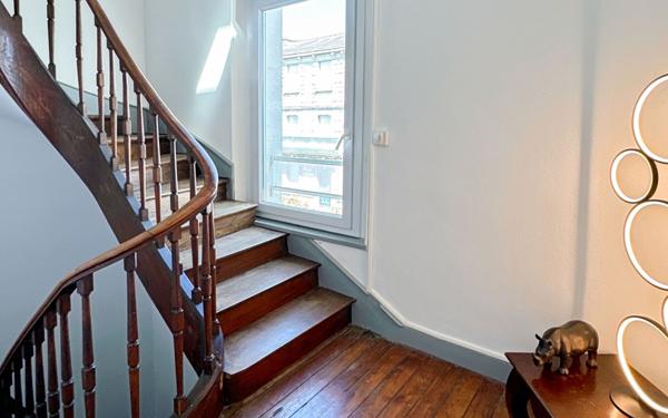 Maison à vendre    6 pièces • 173 m2 Périgueux