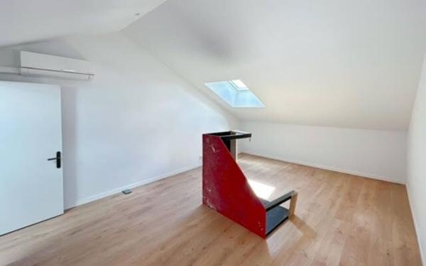 Maison à vendre    6 pièces • 173 m2 Périgueux