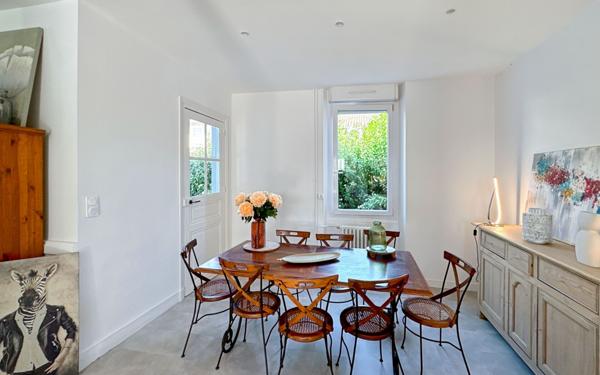 Maison à vendre    6 pièces • 173 m2 Périgueux