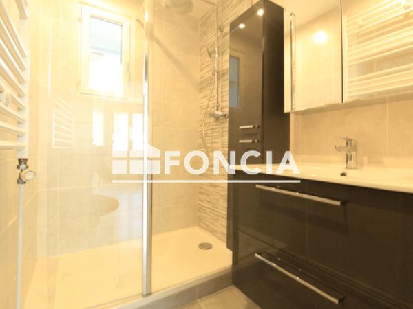 Location Appartement 3 pièces 69.66 m² - 25 RUE ANDRE SIMON Nimes 30900