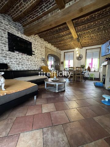 Maison
         4 pièces
        - 176 m² Exclusivité 279 900 € *