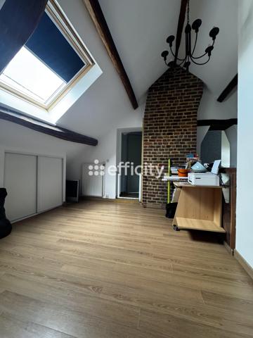 Maison
         4 pièces
        - 176 m² Exclusivité 279 900 € *