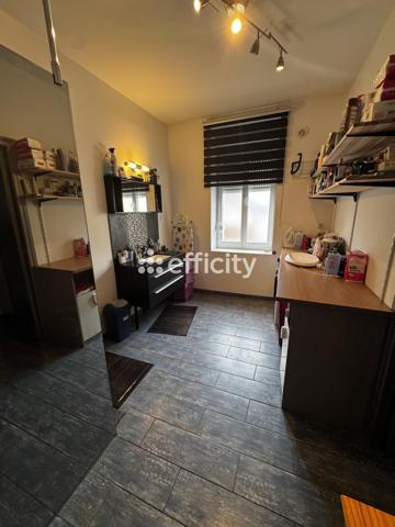 Maison
         4 pièces
        - 176 m² Exclusivité 279 900 € *