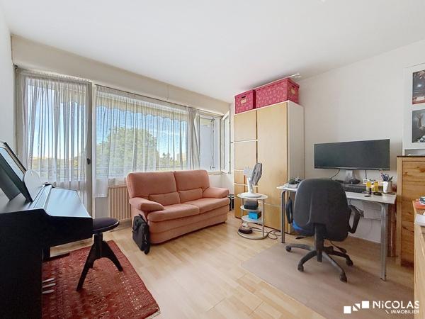 Studio de 31 m² avec balcon, parking et cave – Bordeaux Caudéran
