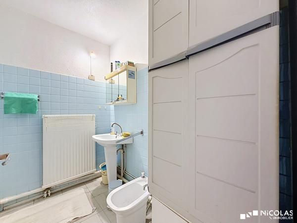 Studio de 31 m² avec balcon, parking et cave – Bordeaux Caudéran