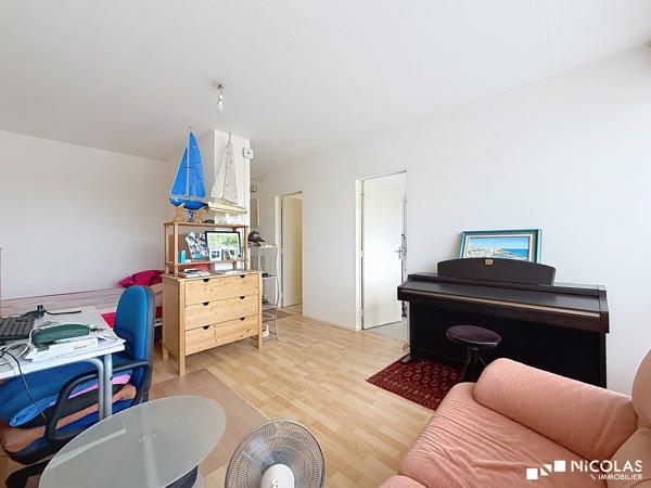 Studio de 31 m² avec balcon, parking et cave – Bordeaux Caudéran