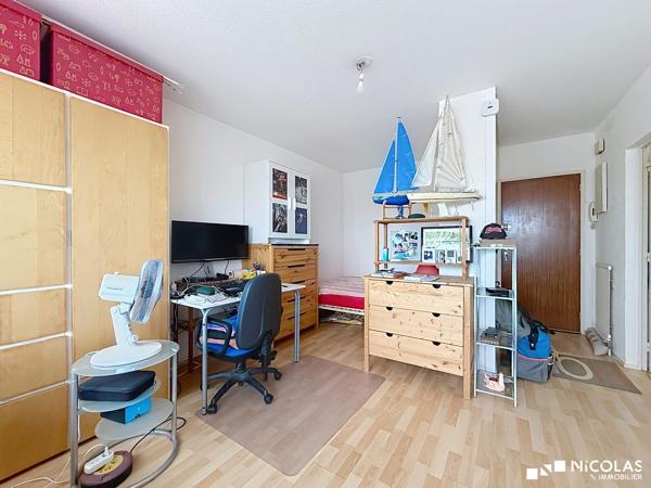 Studio de 31 m² avec balcon, parking et cave – Bordeaux Caudéran