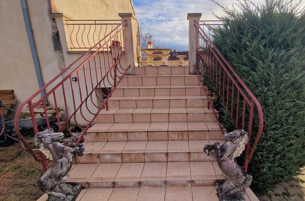 maison clé en main, jardin, garages