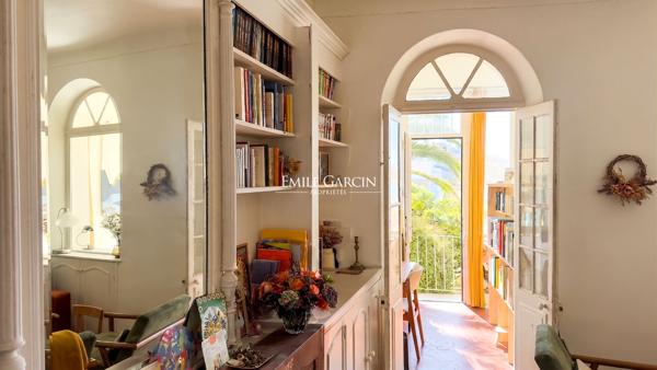 À vendre - Maison à rénover avec jardin, vue mer et garage -  Malmousque Marseille 7ème (13007)