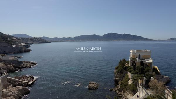 À vendre - Maison à rénover avec jardin, vue mer et garage -  Malmousque Marseille 7ème (13007)