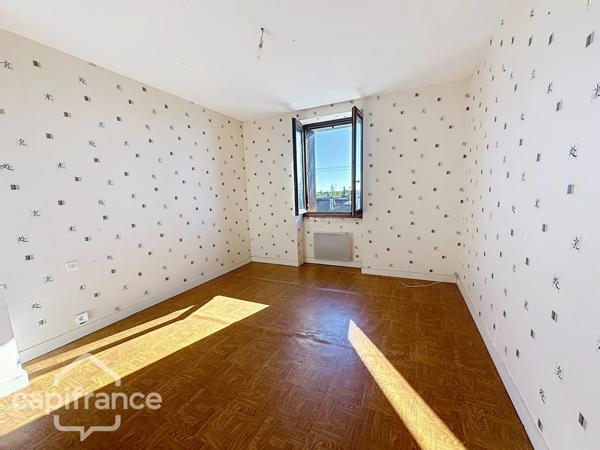 Maison 3 chambres à SAINT VARENT (79)