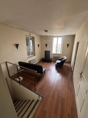 Appartement
         3 pièces
        - 71 m² Exclusivité 159 500 € *
