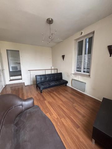 Appartement
         3 pièces
        - 71 m² Exclusivité 159 500 € *