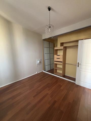 Appartement
         3 pièces
        - 71 m² Exclusivité 159 500 € *