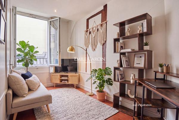 A vendre - Appartement studio - Paris 75004 - Proche place des Vosges