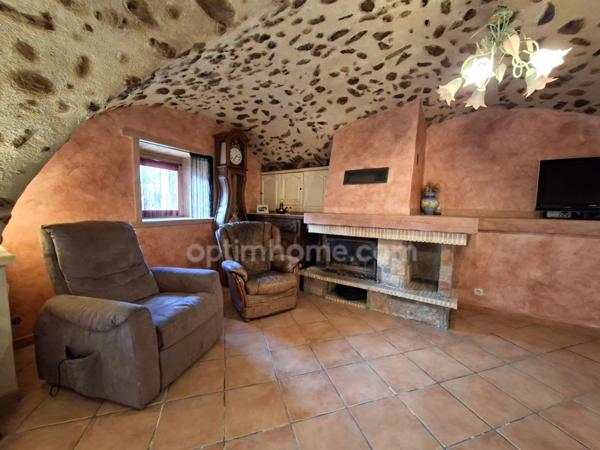 Appartement à vendre 4 pièces SEYNE (04)