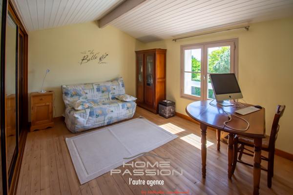 Maison
                                                                                                                                                                                                                                                                                                                        5 pièce(s)                                                                                                                                                                                                          4 chambre(s)                                                                                                                                                                                                          140  m²