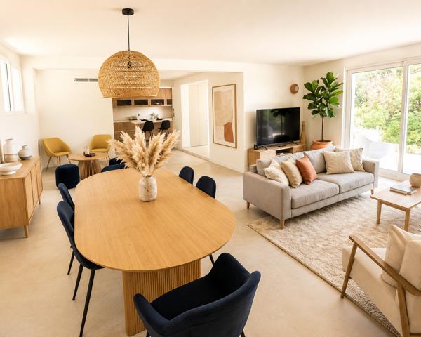 Maison
         10 pièces
        - 218 m² Bien prestige 1 490 000 € *