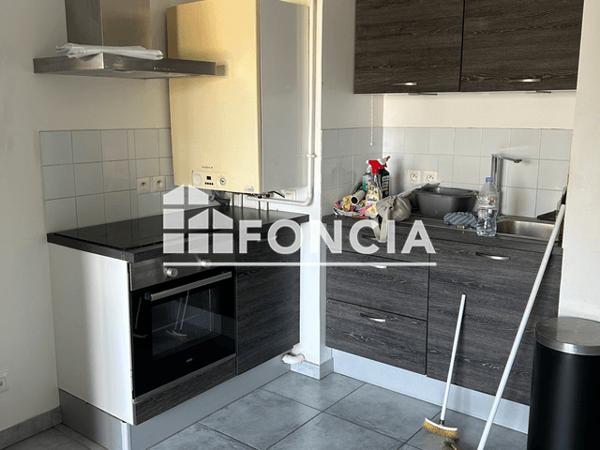 Location Appartement 2 pièces 40.56 m² - 5 ET 7 BOULEVARD DE LA REPUBLIQUE La Crau 83260