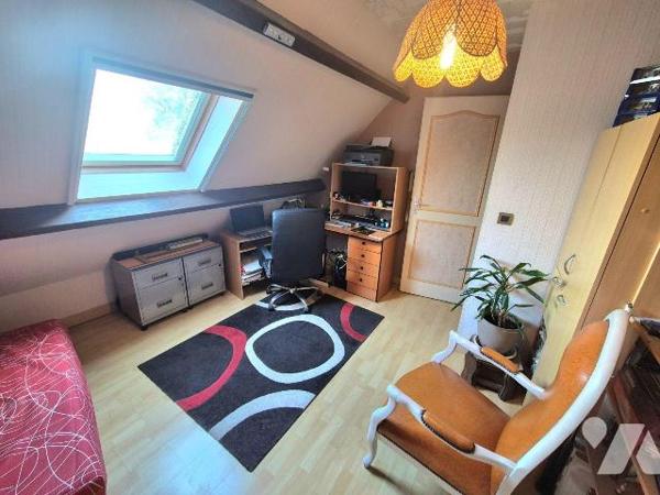 A 15-20 minutes de Troyes et agglomération, dans la commune dynamique de Savières, venez découv...