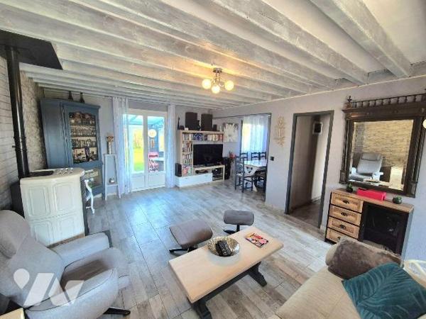 A 15-20 minutes de Troyes et agglomération, dans la commune dynamique de Savières, venez découv...