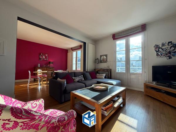 APPARTEMENT T4 - DEUX CHAMBRES - GRENIER - BALCONNET