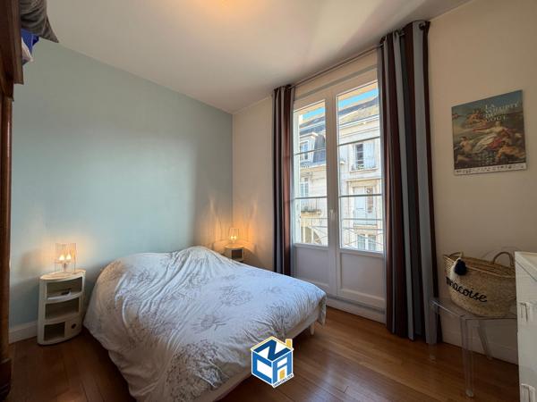 APPARTEMENT T4 - DEUX CHAMBRES - GRENIER - BALCONNET