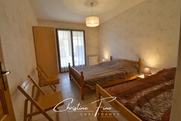 BRIANCON MAISON AVEC JARDIN PROCHE COMMERCES