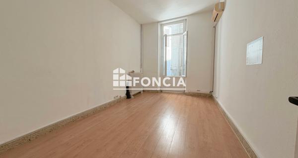 Location Local commercial 1 pièce 18 m² - Carpentras 84200