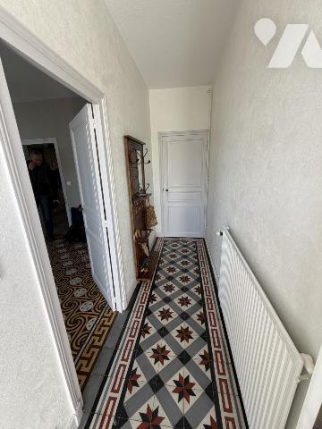 MAISON SUR GRAND TERRAIN