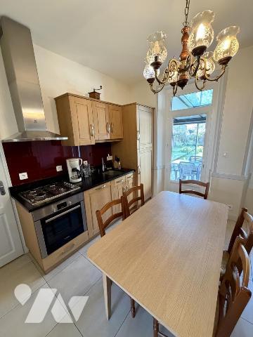 MAISON SUR GRAND TERRAIN