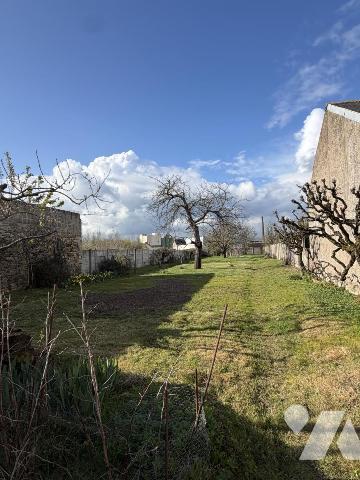 MAISON SUR GRAND TERRAIN
