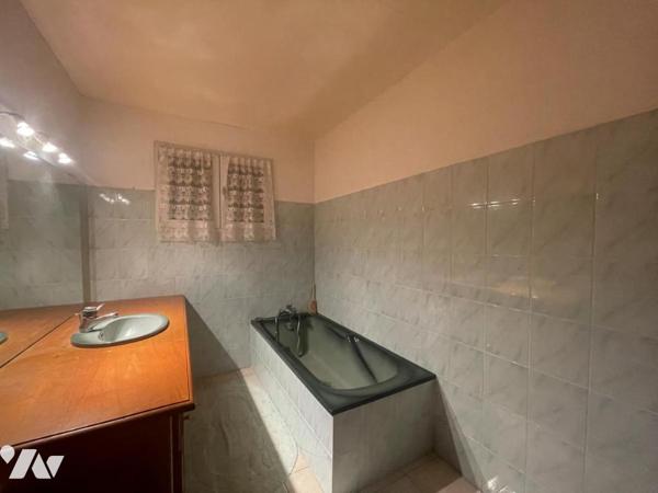 VILLA PLAIN PIED T5 sur 950m² TERRAIN