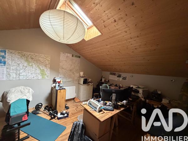 Maison à vendre 8 pièces 255 m² Tourriers