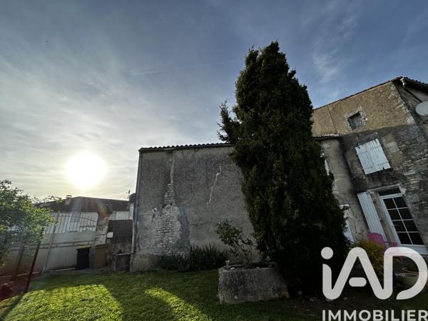 Maison à vendre 8 pièces 255 m² Tourriers