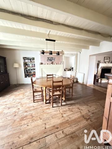 Maison à vendre 8 pièces 255 m² Tourriers