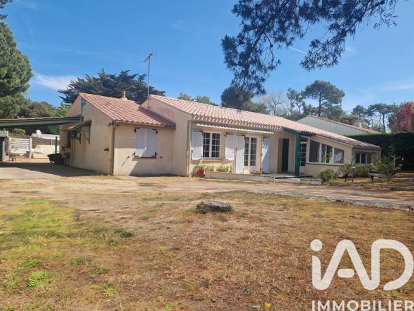 Maison à vendre 6 pièces 144 m² Saint-Hilaire-de-Riez
