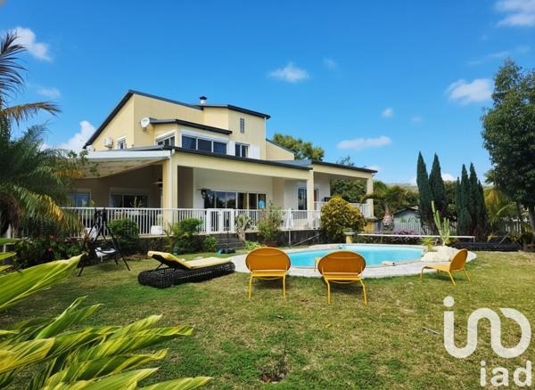 Maison à vendre 7 pièces 349 m² Le Tampon